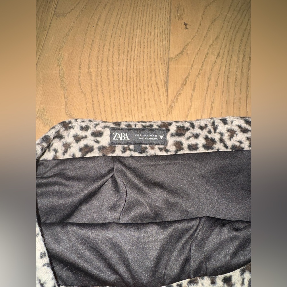 ZARA animal print skirt - Picture 2 of 3